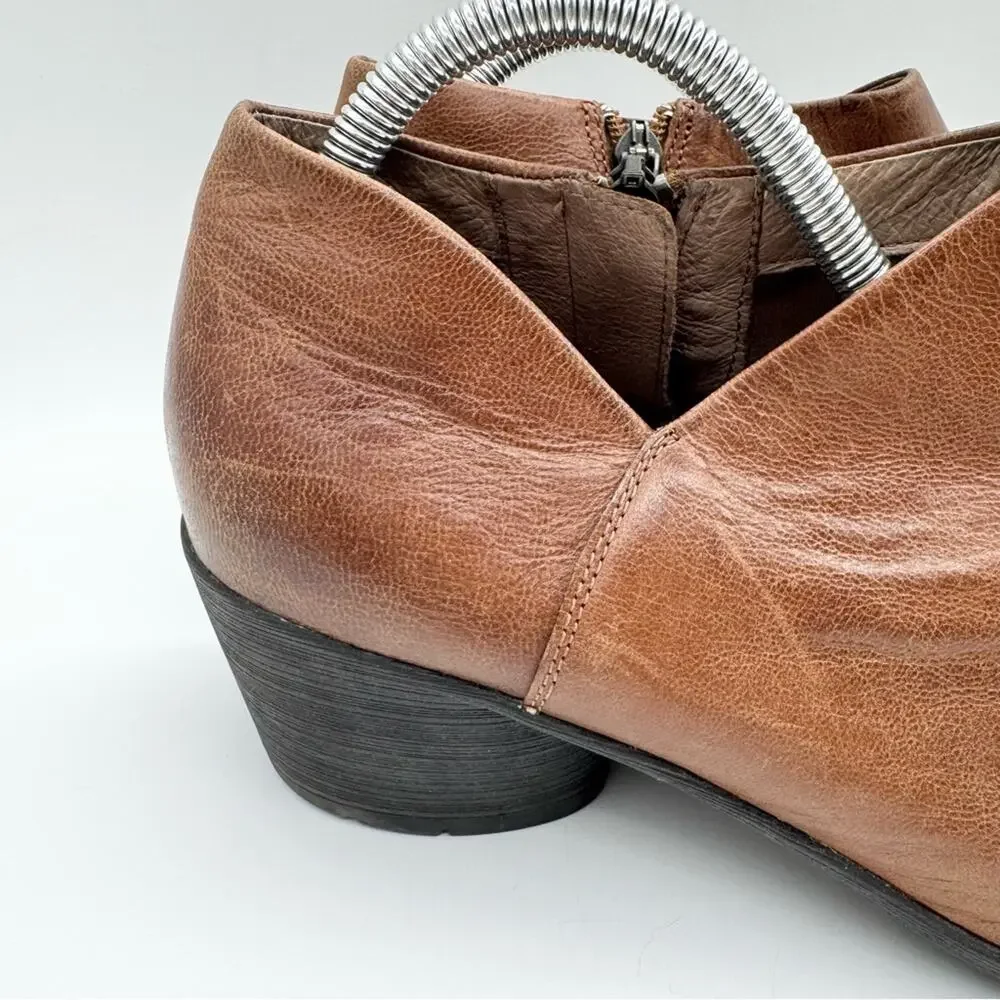 Dansko Raina Leather Low Heel Dip Side Comfort Bootie Brown Sz 40 Office Minimal - Picture 3 of 15